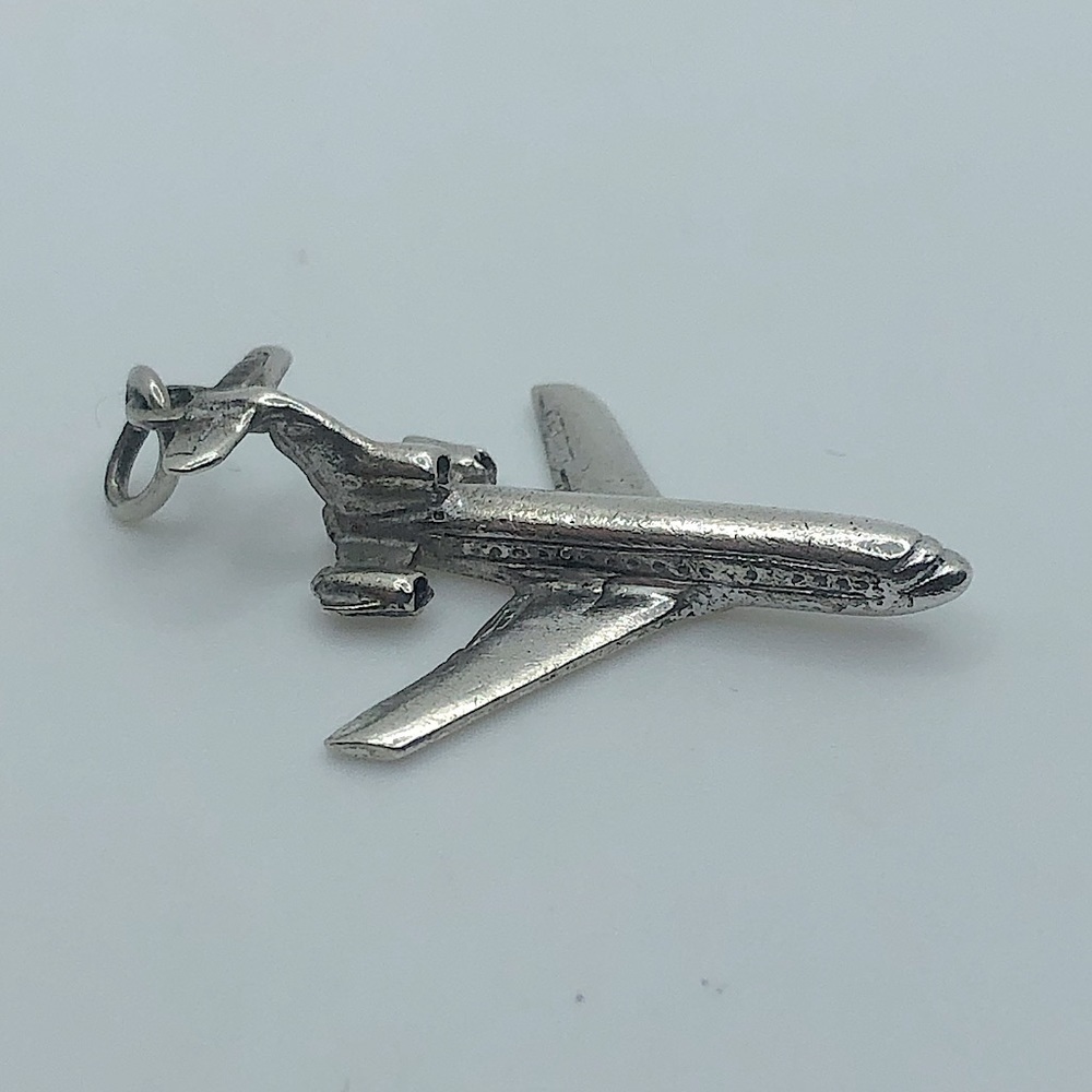 VTG Sterling Silver Airplane Plane Boeing / Airbus Aircraft Pendant 1” x .9”